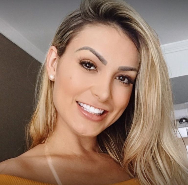 andressa-urach-pagina-azul