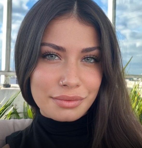oliviaaoli-pagina-azul