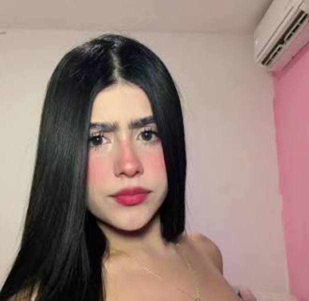 Mili Rangel pagina azul